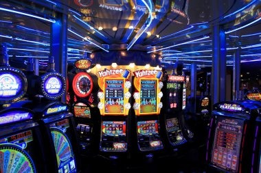 megatoto Sakong live dealer table with card display and player interface